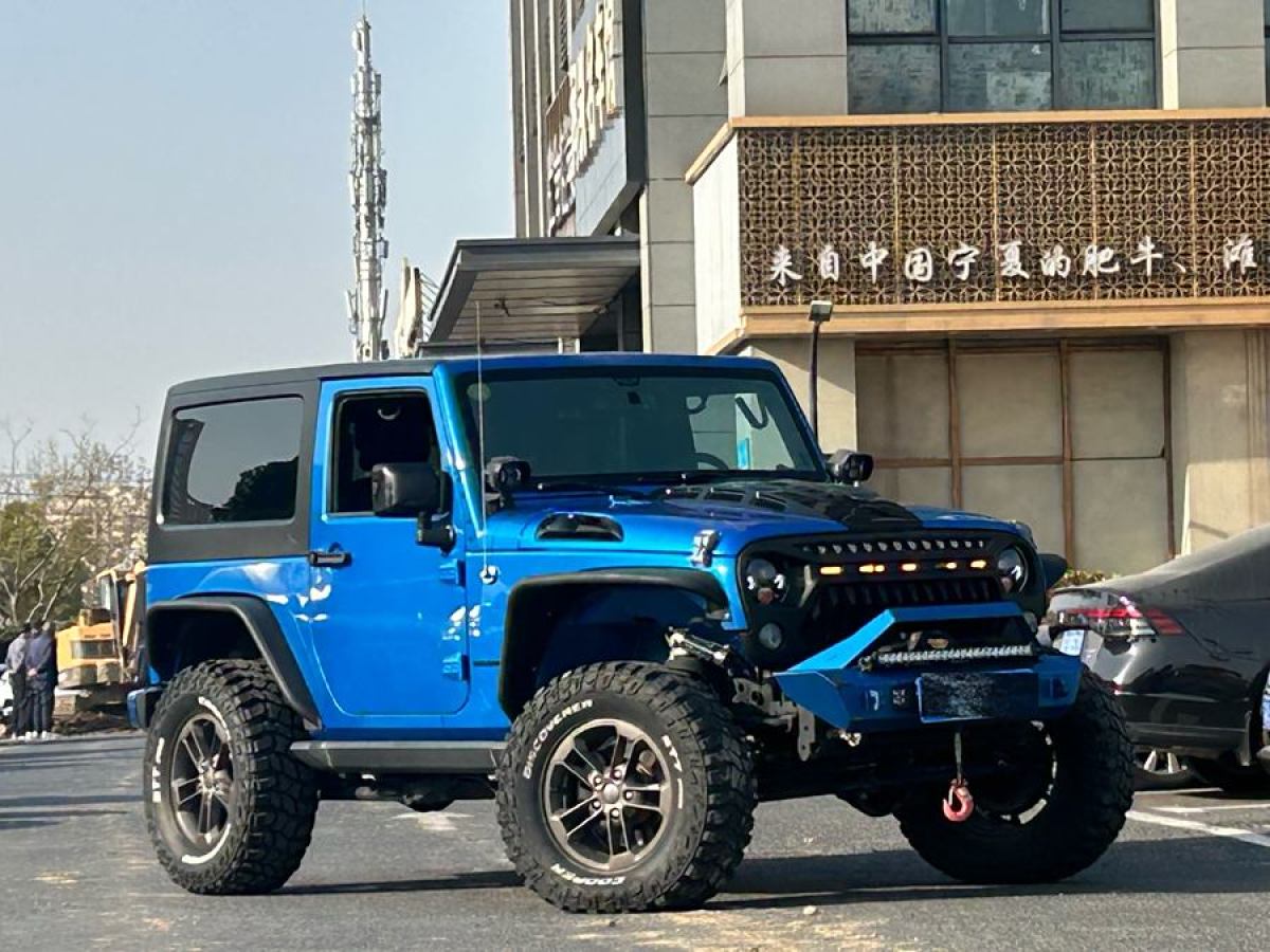 Jeep 牧馬人  2015款 3.6L Rubicon 兩門版圖片