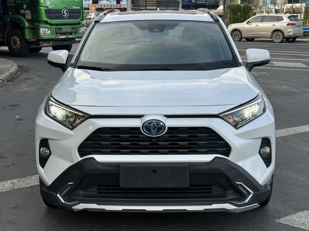 豐田 RAV4榮放  2021款 雙擎 2.5L CVT兩驅(qū)精英版圖片