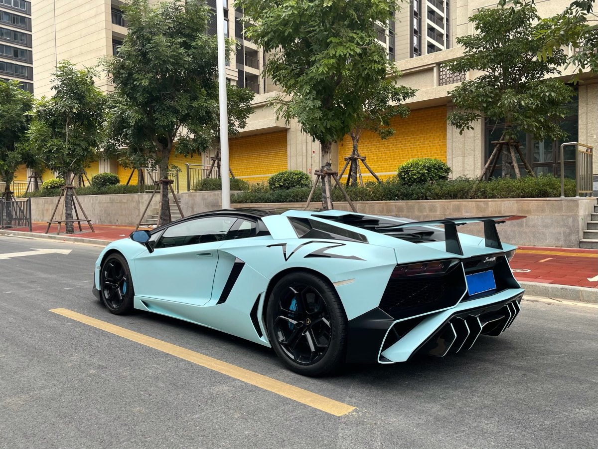 蘭博基尼 aventador 2011款 lp 700-4圖片