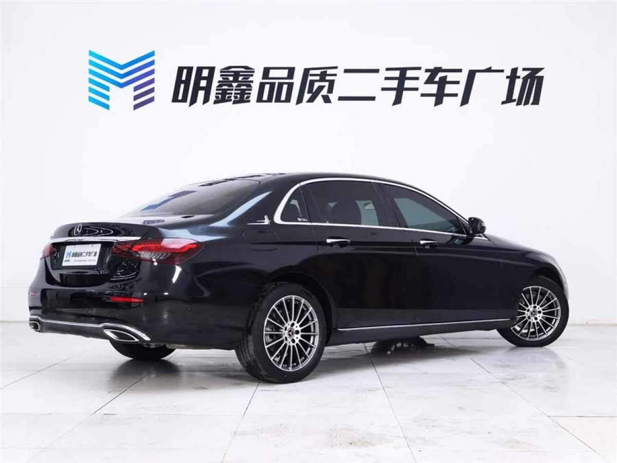 奔馳 奔馳E級(jí)  2022款 改款 E 260 L圖片