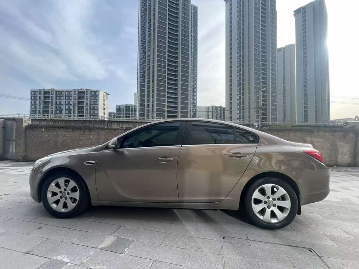 別克 君威  2012款 2.0L 舒適版圖片