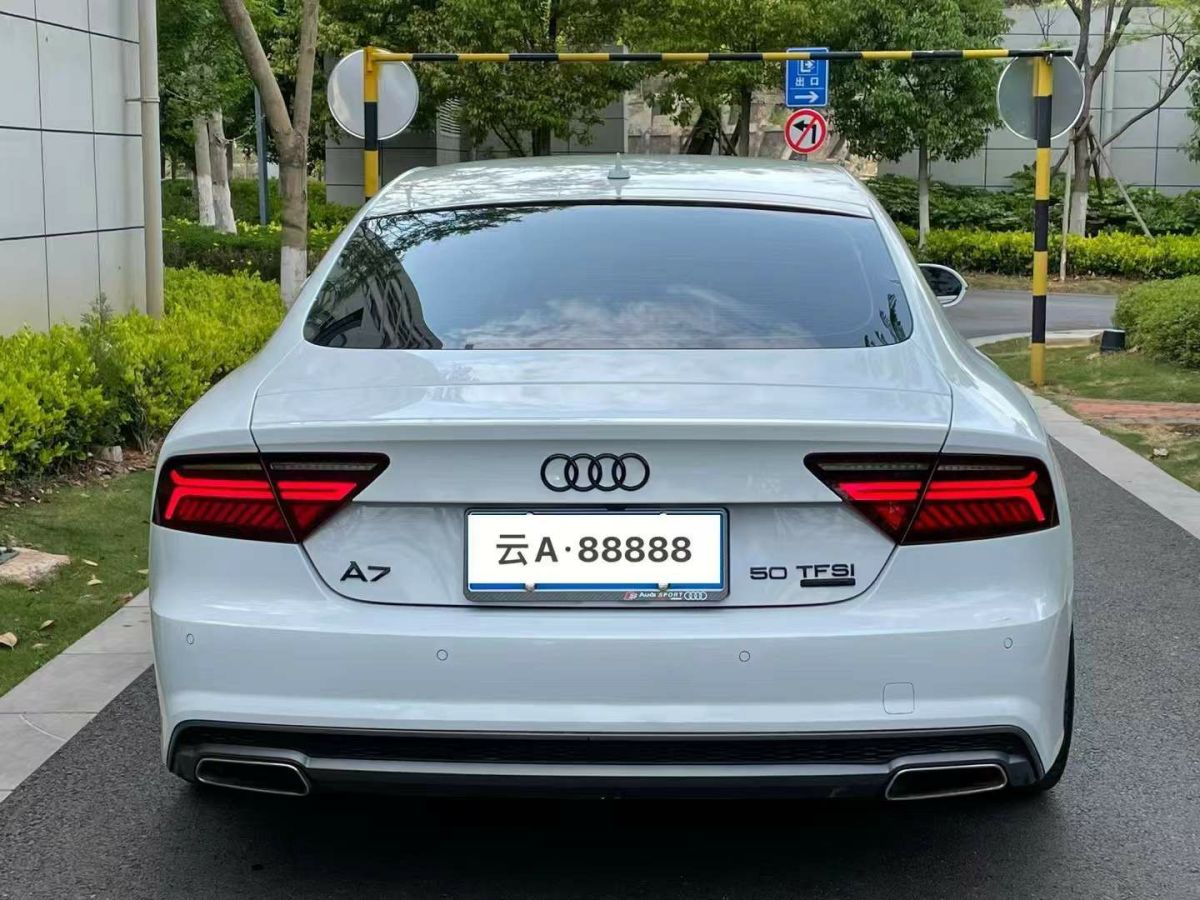 奧迪 奧迪A7  2018款 35 TFSI 時(shí)尚型圖片