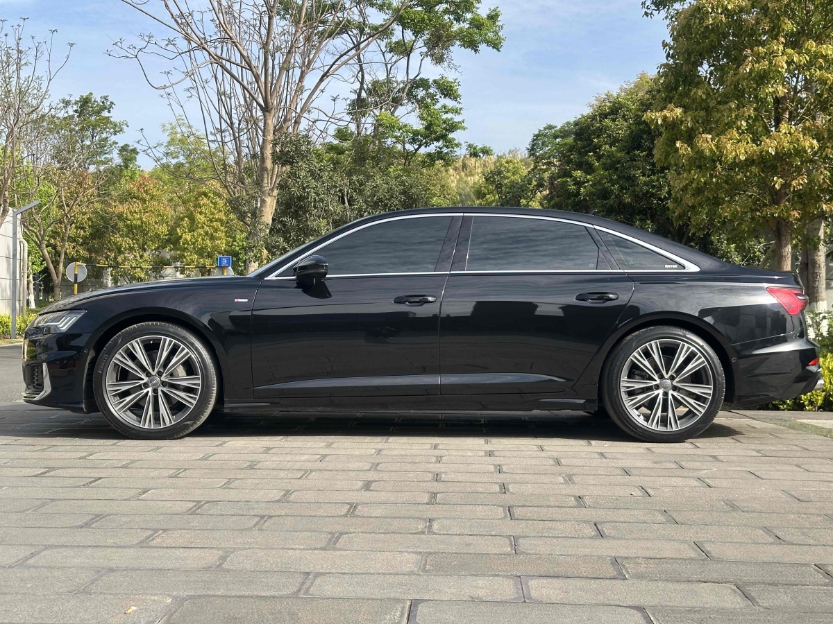 奧迪 奧迪A6L  2019款 45 TFSI quattro 臻選動(dòng)感型圖片