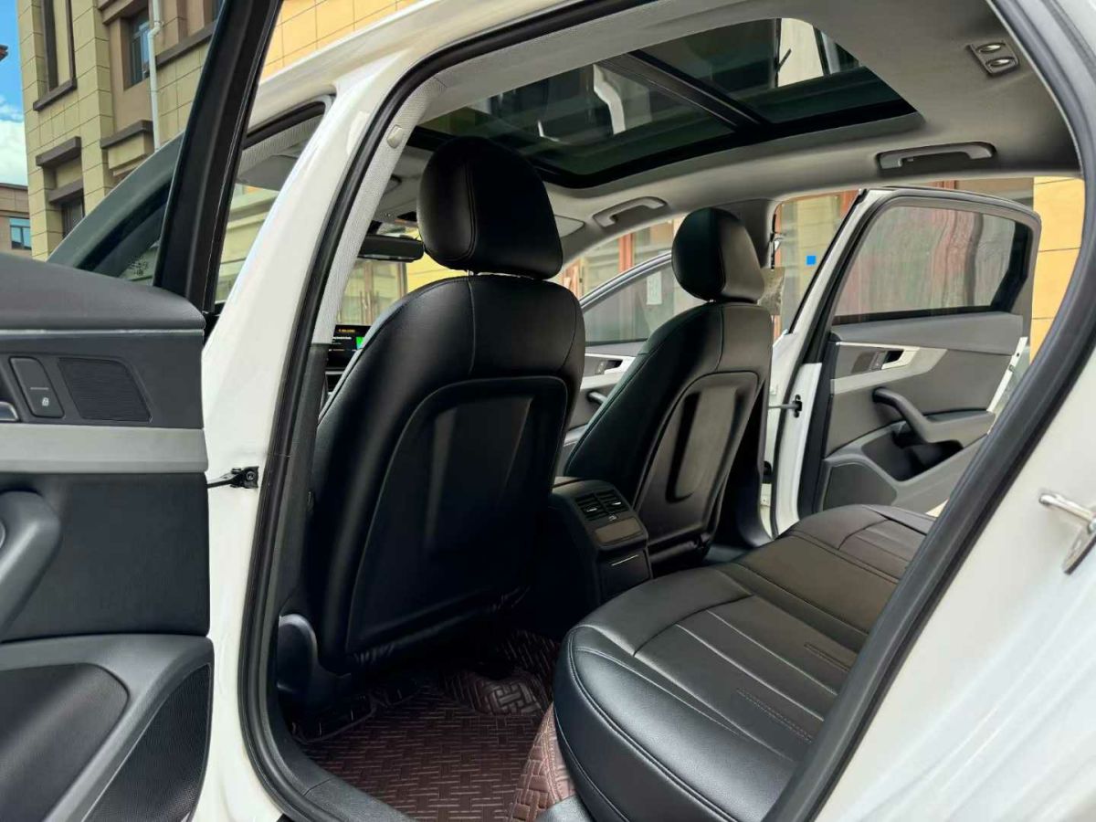 奧迪 奧迪A4L  2020款 35 TFSI 時(shí)尚動(dòng)感型圖片