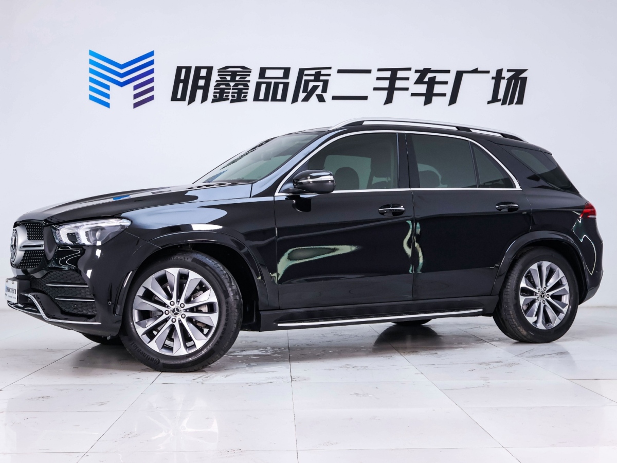 奔驰 奔驰GLE  2023款 GLE 350 4MATIC 时尚型图片