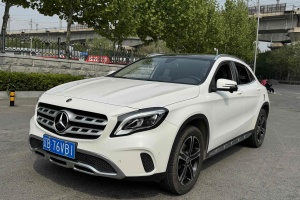 奔馳GLA 奔馳 GLA 200 時(shí)尚型