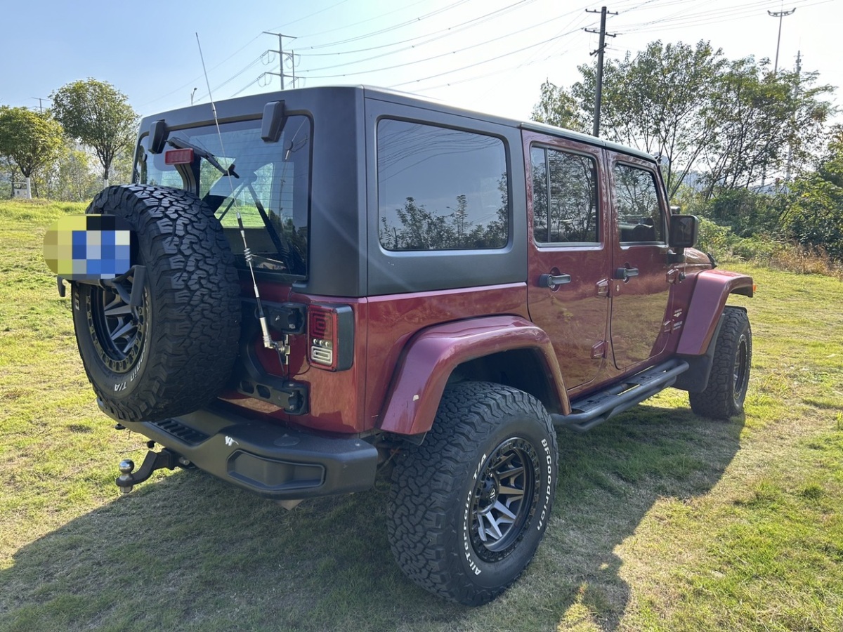 Jeep 牧馬人  2013款 3.6L Sahara 四門版圖片