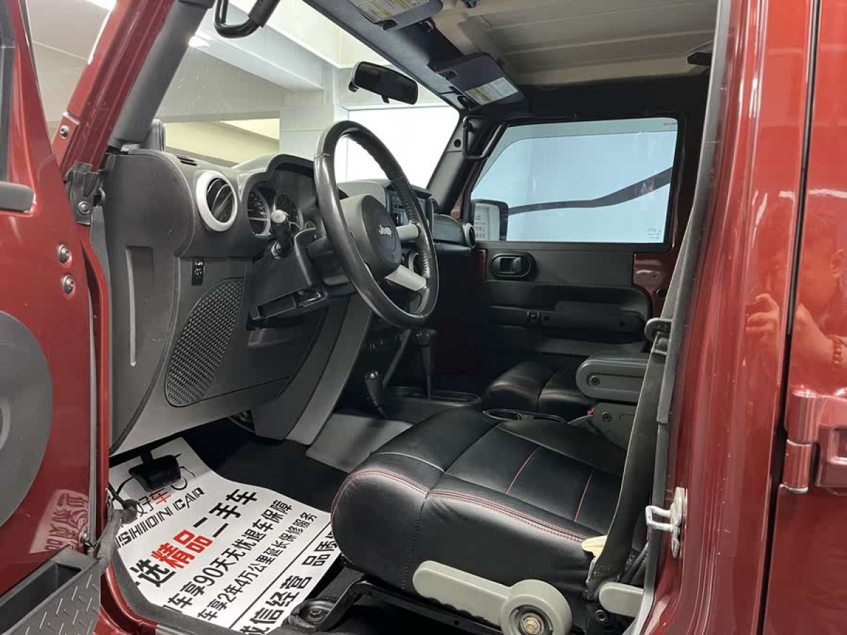 Jeep 牧馬人  2008款 3.8L Sahara 四門版圖片
