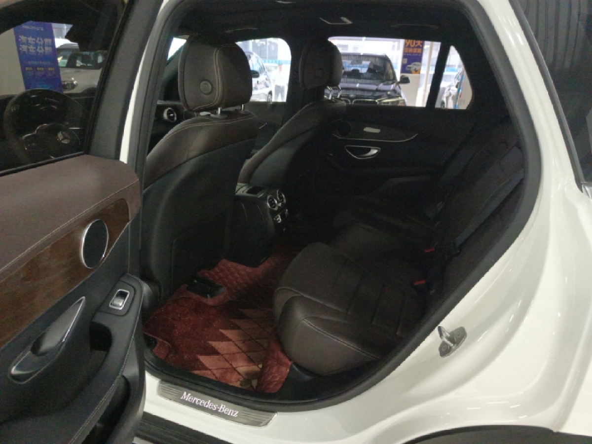 奔驰 奔驰GLC  2022款 改款 GLC 300 L 4MATIC 动感型臻藏版图片