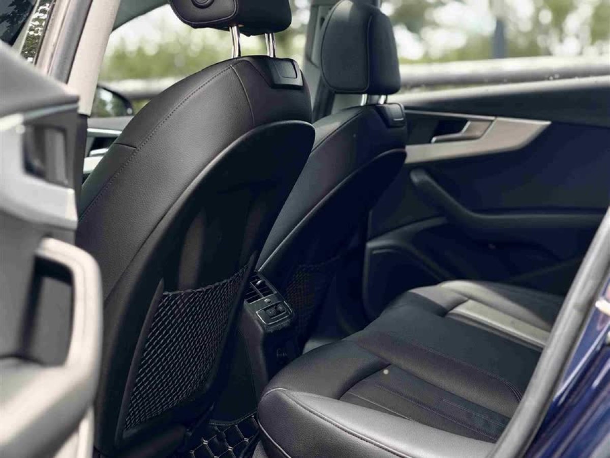 奧迪 奧迪A5  2019款 Sportback 40 TFSI 時(shí)尚型圖片
