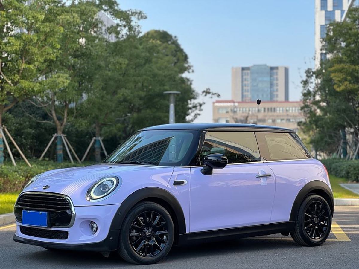 MINI MINI  2021款 1.5T COOPER 經(jīng)典派圖片