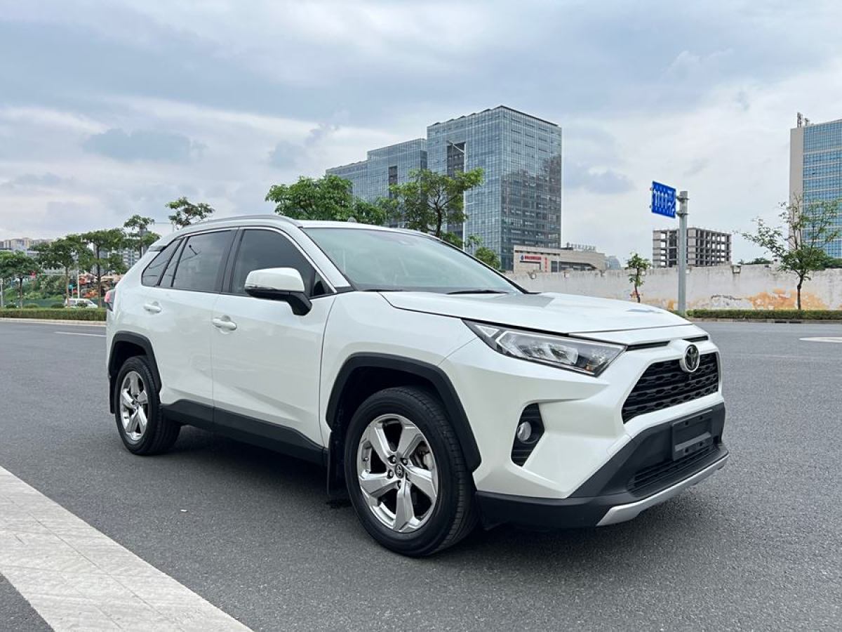 豐田 RAV4榮放  2021款 2.0L CVT兩驅(qū)風(fēng)尚版圖片