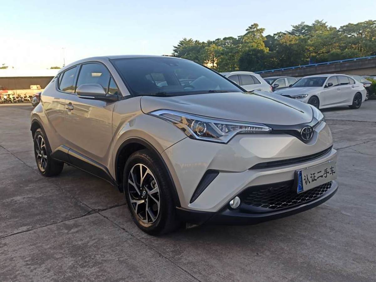 豐田 C-HR  2020款 2.0L 領先版圖片