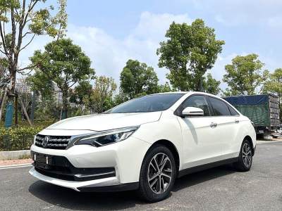 2018年2月 启辰 D60 1.6L CVT智联豪华版图片