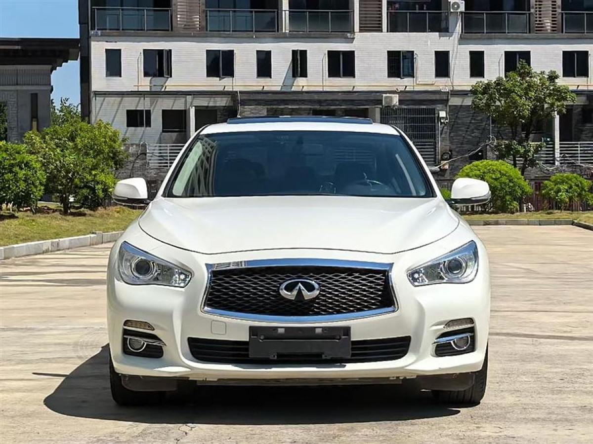 英菲尼迪 Q50L  2016款 2.0T 舒適版圖片