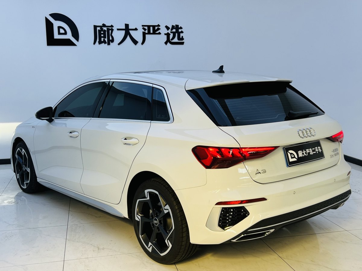 奧迪 奧迪A3  2023款 改款 Sportback 35 TFSI 豪華運(yùn)動(dòng)型圖片