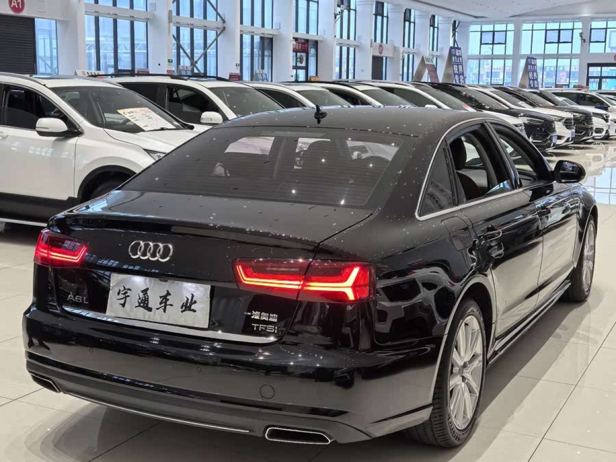 奧迪 奧迪A4L  2018款 30周年年型 30 TFSI 進取型圖片
