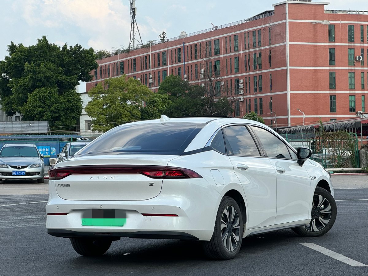 埃安 AION S  2020款 魅 580 出行標(biāo)準(zhǔn)版圖片