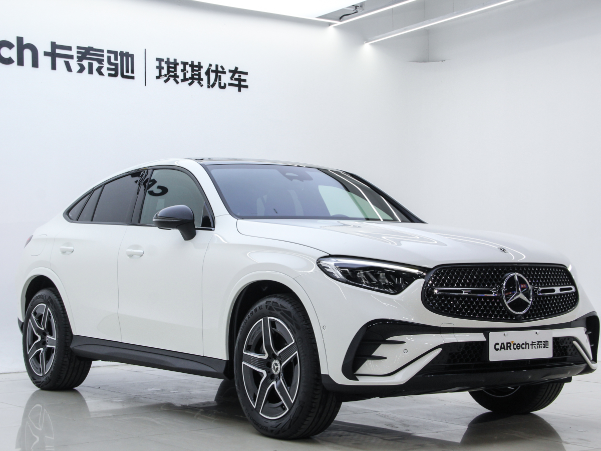 奔馳 奔馳GLC  2024款 GLC 260 4MATIC 轎跑SUV圖片