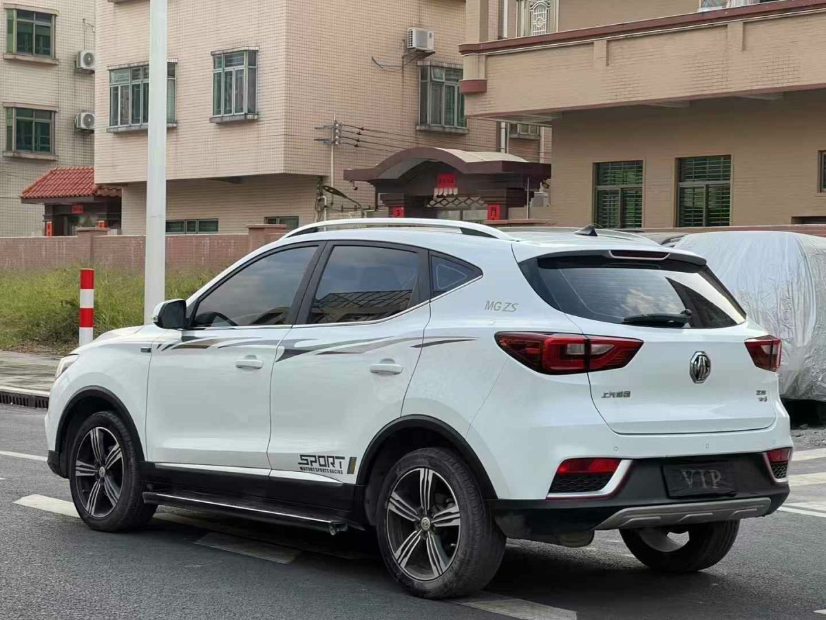 名爵 名爵ZS  2018款  1.5L 手動65寸巨幕天窗版 國V圖片