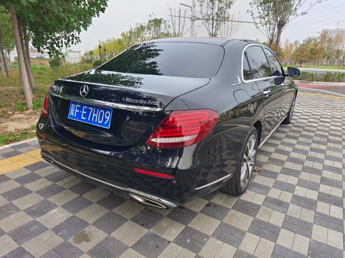 奔馳 奔馳E級  2019款 E 300 L 豪華型圖片