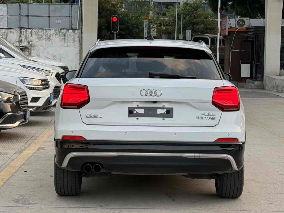 奧迪 奧迪Q2L  2018款 35TFSI 上市專享版圖片