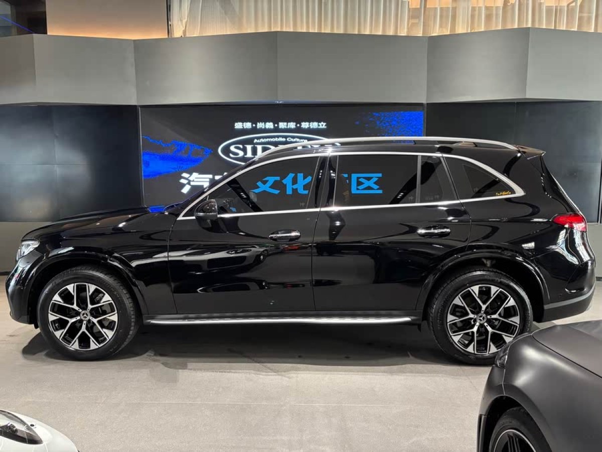 奔馳 奔馳GLC  2024款 改款 GLC 260 L 4MATIC 豪華型 7座圖片