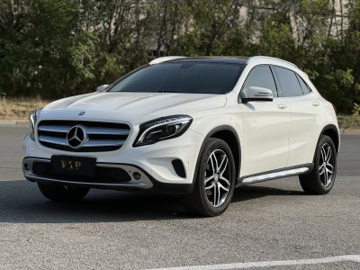 2016年3月 奔馳 奔馳GLA GLA 220 4MATIC 時(shí)尚型圖片