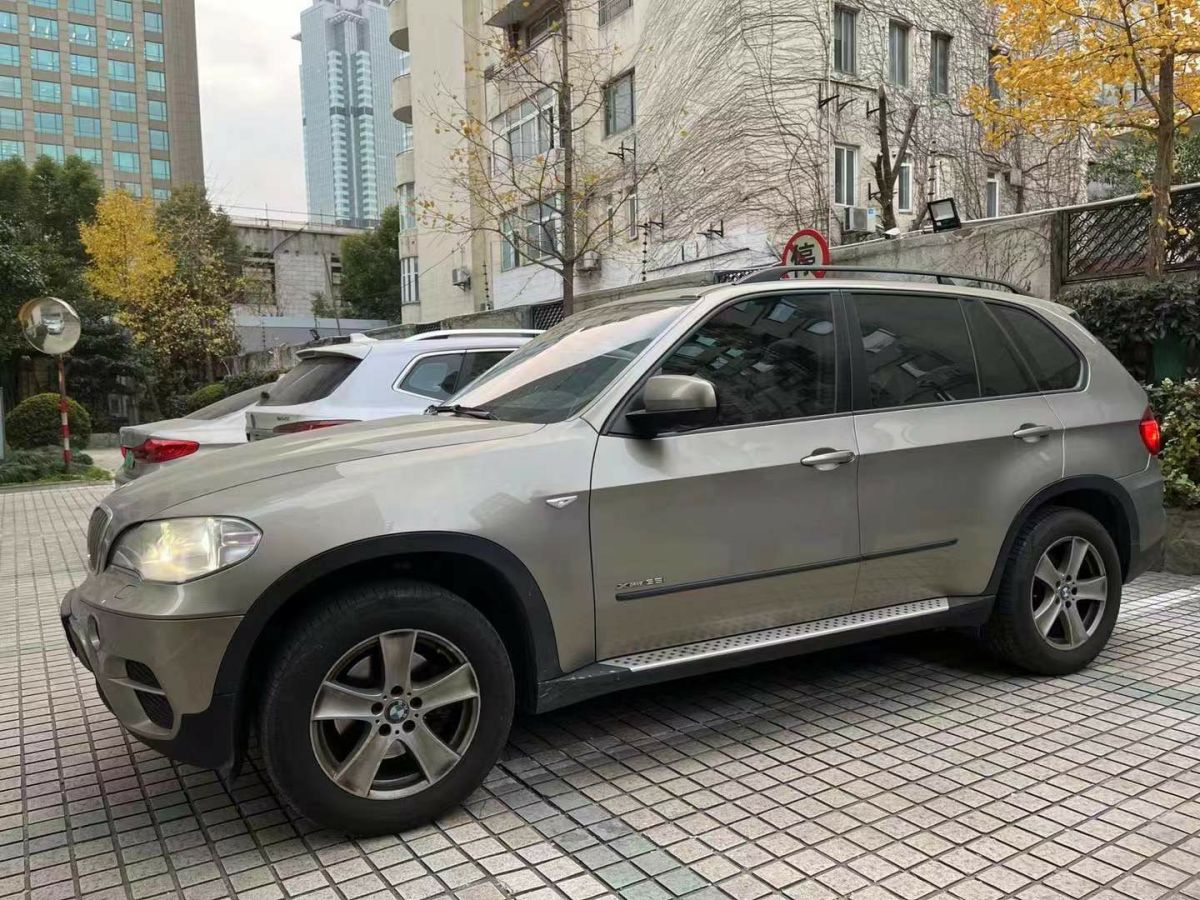 寶馬 寶馬X5  2012款 X5 xDrive30i 3.0 典雅型圖片