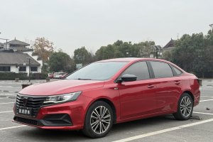 i6 榮威  PLUS 1.6L CVT 4G互聯(lián)榮耀旗艦版