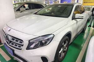 奔驰GLA 奔驰 GLA 200 动感型