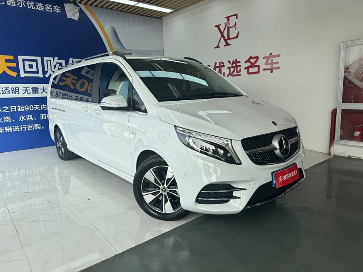 奔馳 V級  2020款 V 260 L 長軸距豪華版圖片