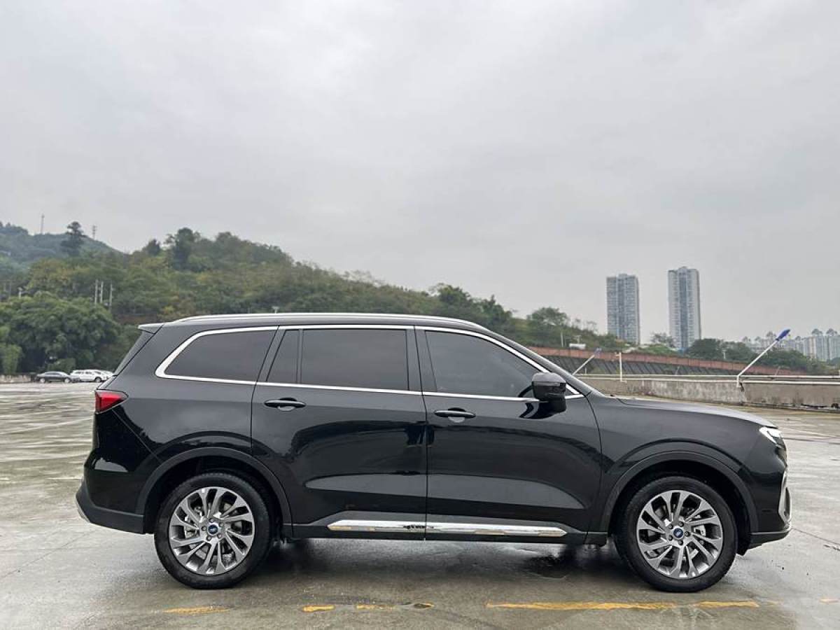 福特 領(lǐng)裕  2023款 EcoBoost 225 尊領(lǐng)型 7座（2/2/3）圖片