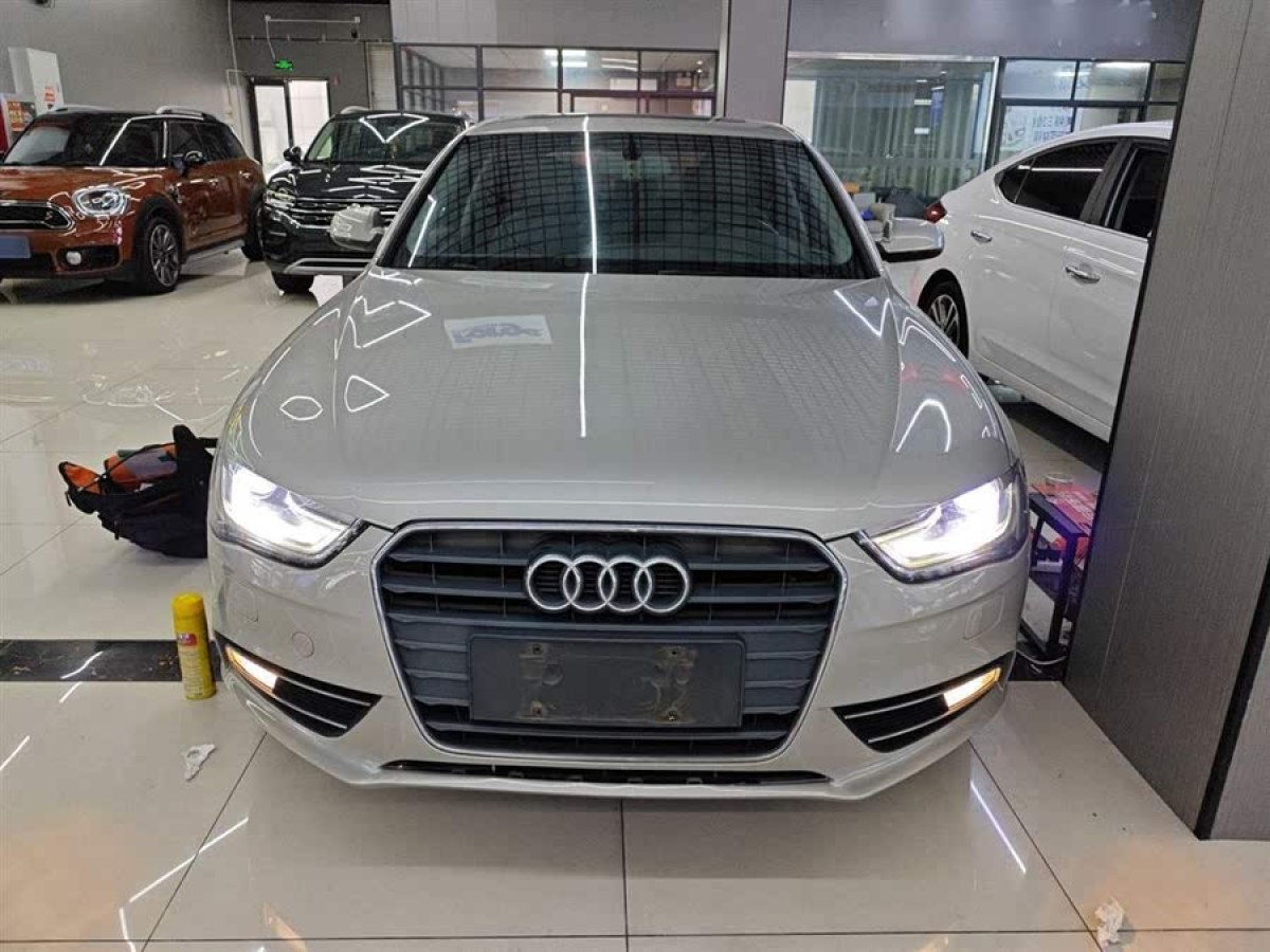 奧迪 奧迪A4L  2016款 30 TFSI 典藏版 自動(dòng)舒適型圖片