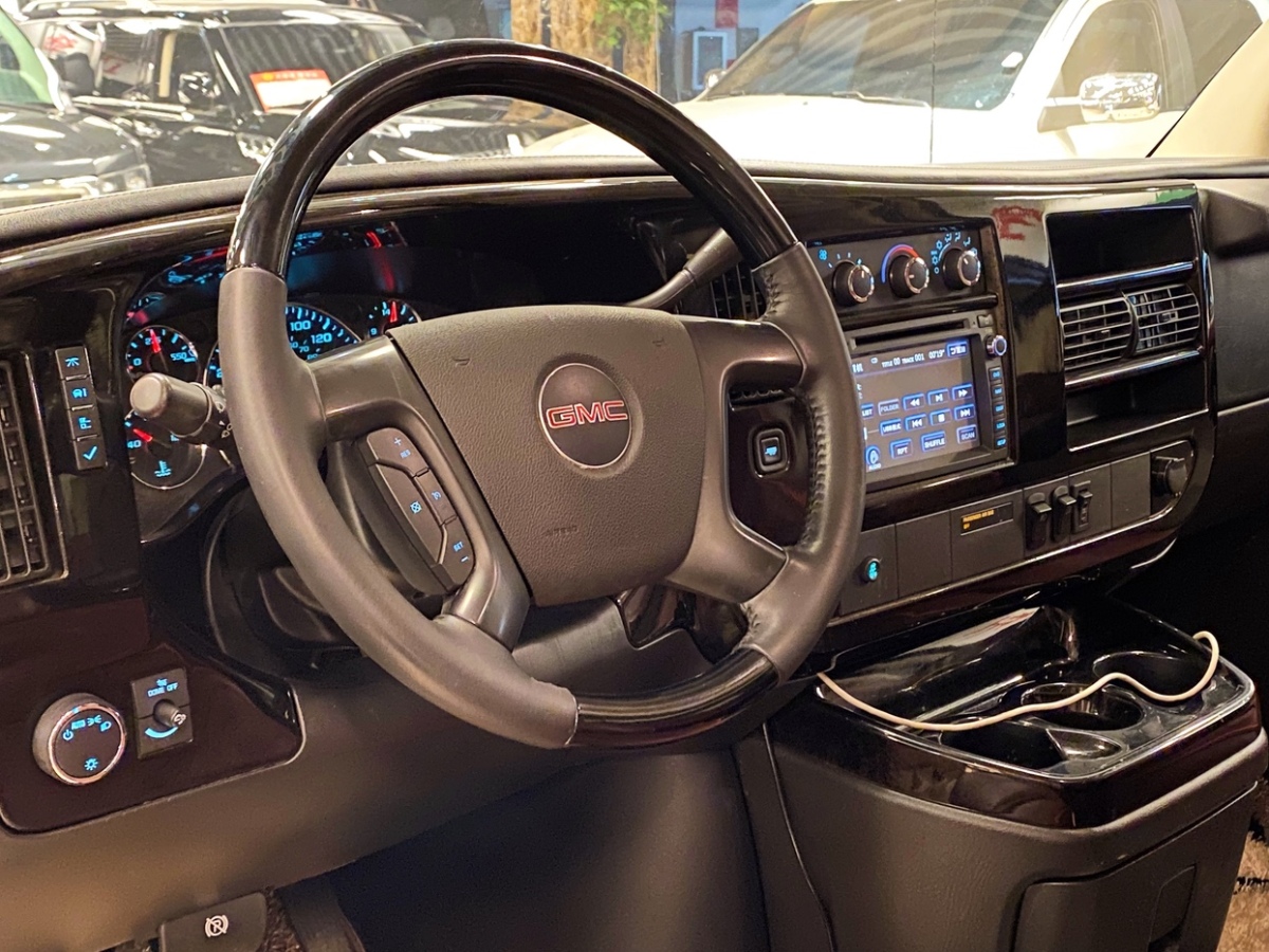 GMC SAVANA  2013款 5.3L 1500運(yùn)動版圖片