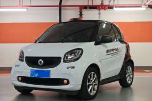 fortwo smart 1.0L 52千瓦硬頂靈動(dòng)版