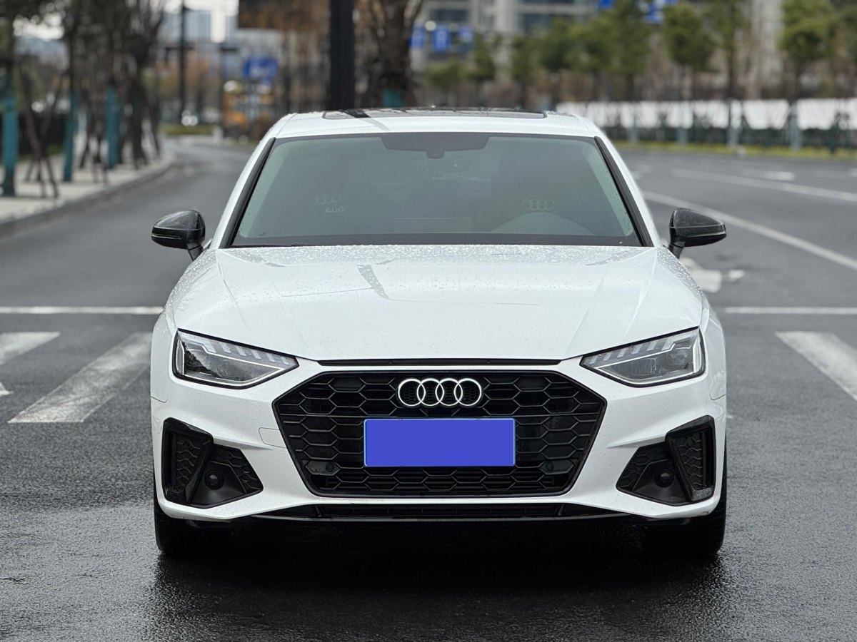 奧迪 奧迪A4L  2022款 40 TFSI 豪華動感型圖片