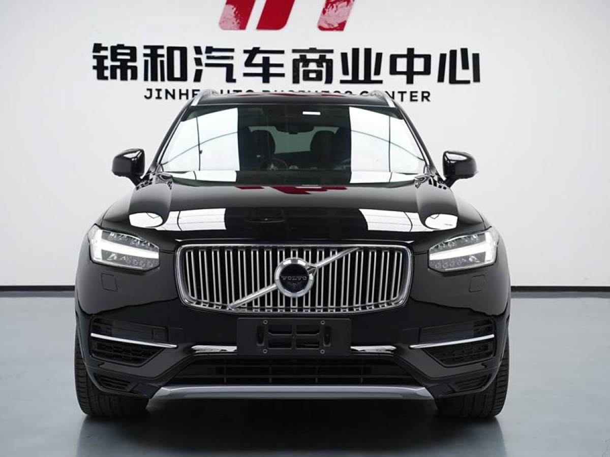 沃爾沃 XC90新能源  2019款 E驅(qū)混動(dòng) T8 個(gè)性運(yùn)動(dòng)版 7座圖片