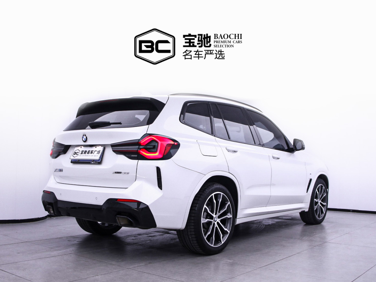 寶馬 寶馬X3  2022款 xDrive30i 領(lǐng)先型 M曜夜套裝圖片