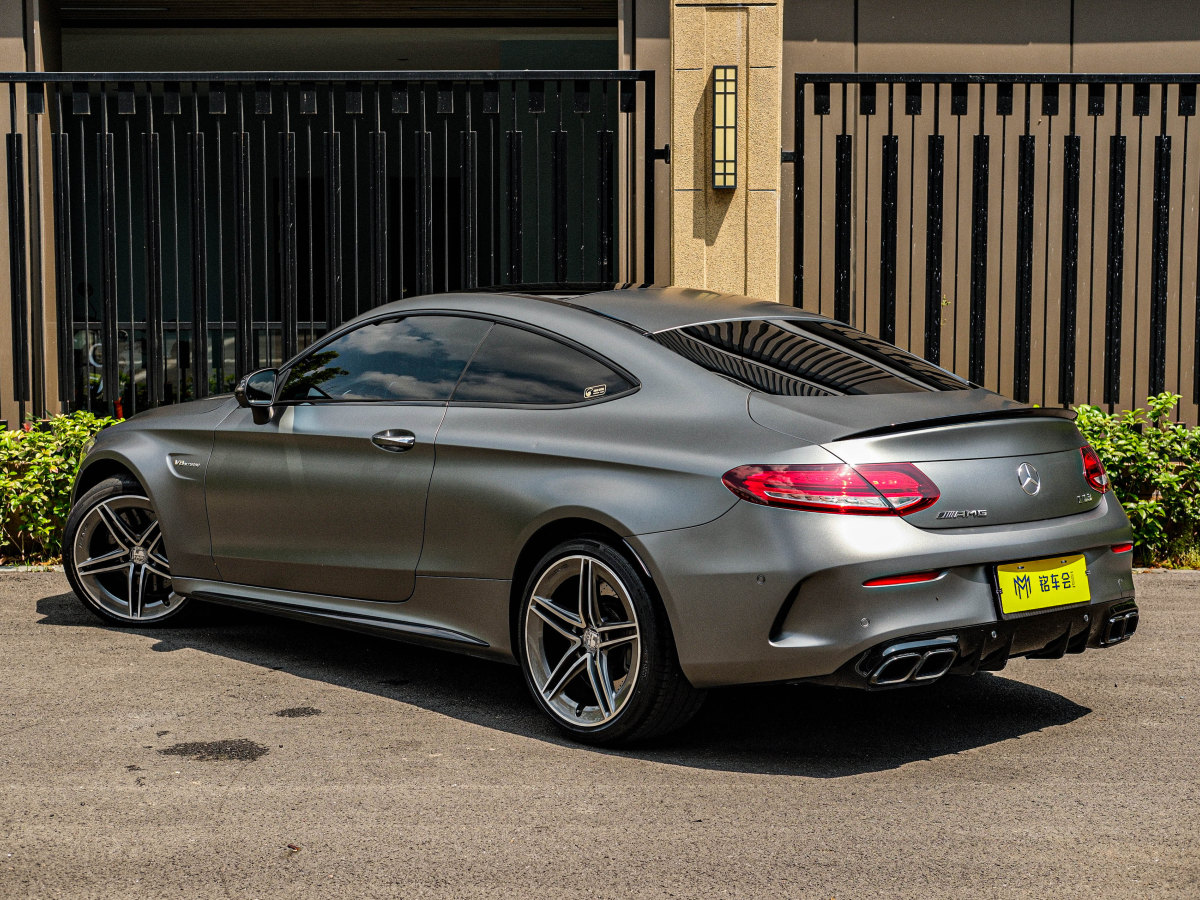 2019年11月奔驰 奔驰C级AMG  2019款 AMG C 63 轿跑车