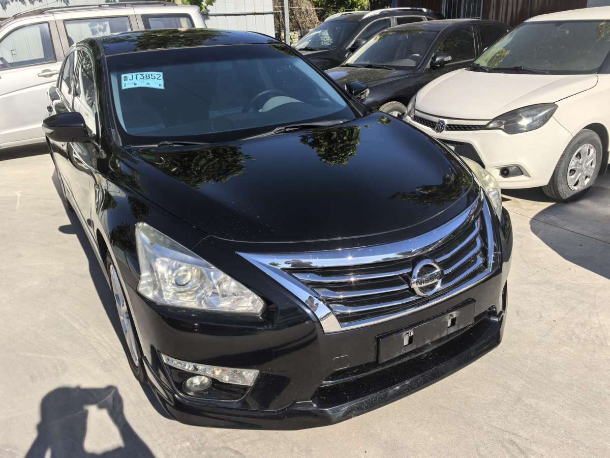 日產(chǎn) 天籟  2015款 2.0L XE-Sporty歐冠運(yùn)動(dòng)版圖片