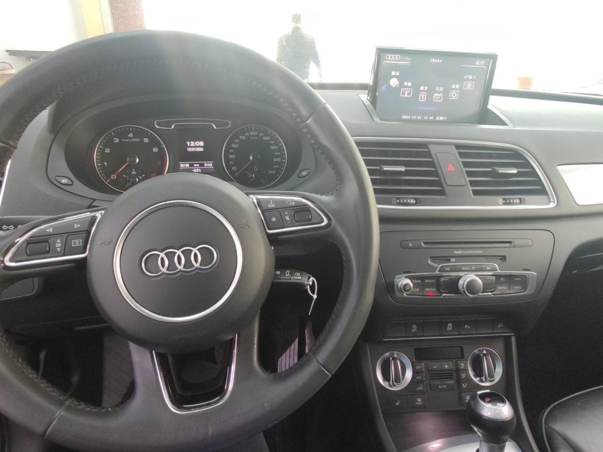 奧迪 奧迪Q3  2015款 35 TFSI quattro 技術(shù)型圖片