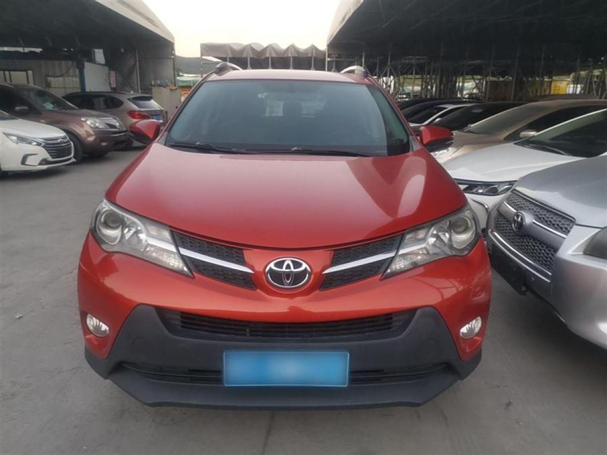 豐田 RAV4榮放  2015款 2.0L 手動兩驅(qū)都市版圖片