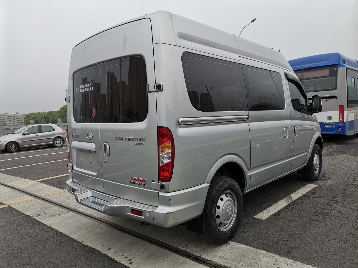 2018年12月上汽大通maxus v80 2018款 2.5t amt傲運通短軸中頂5-6座