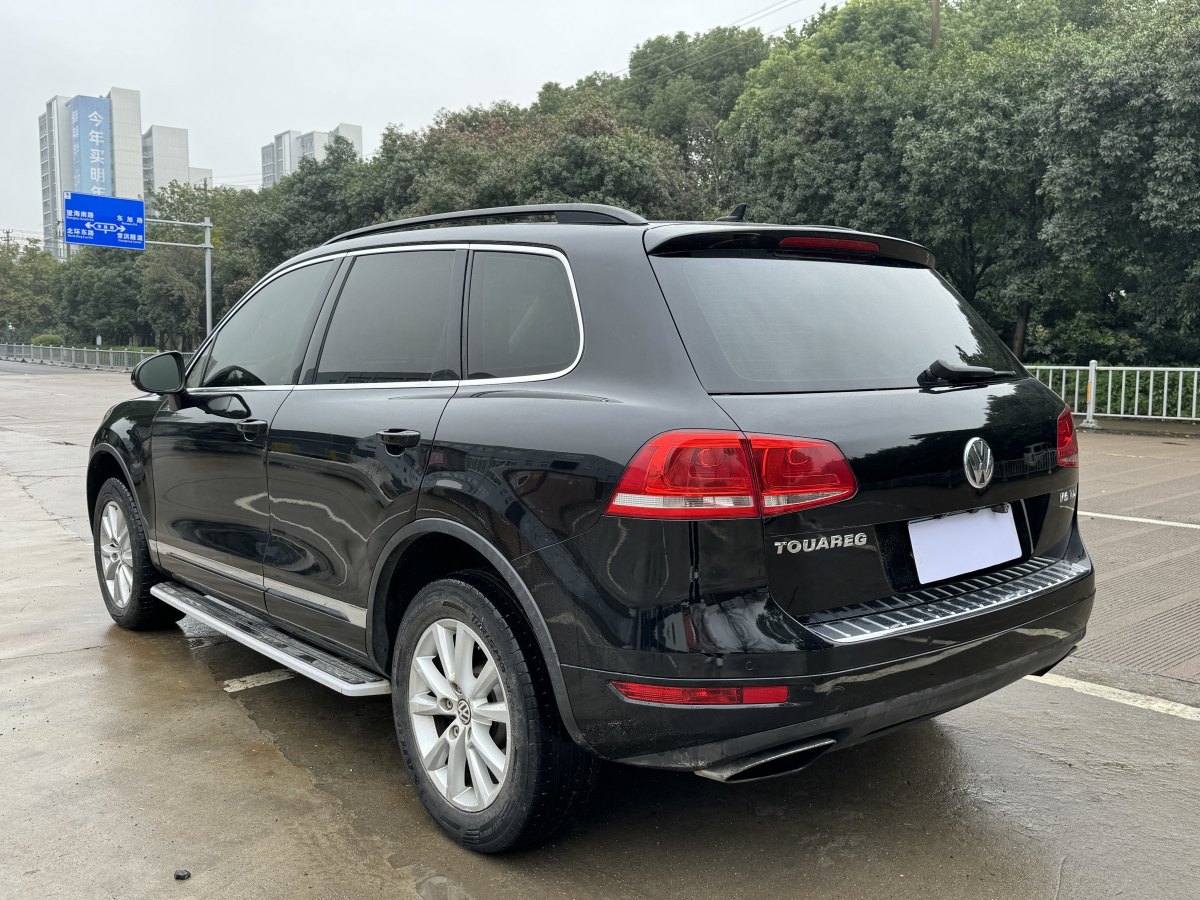 大眾 途銳  2011款 3.0TDI 柴油高配型圖片