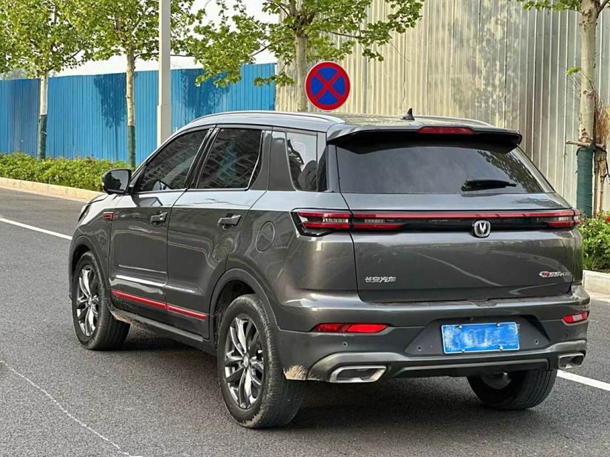 2021年1月長(zhǎng)安 CS55 PLUS  2022款 藍(lán)鯨版 1.5T DCT尊貴型