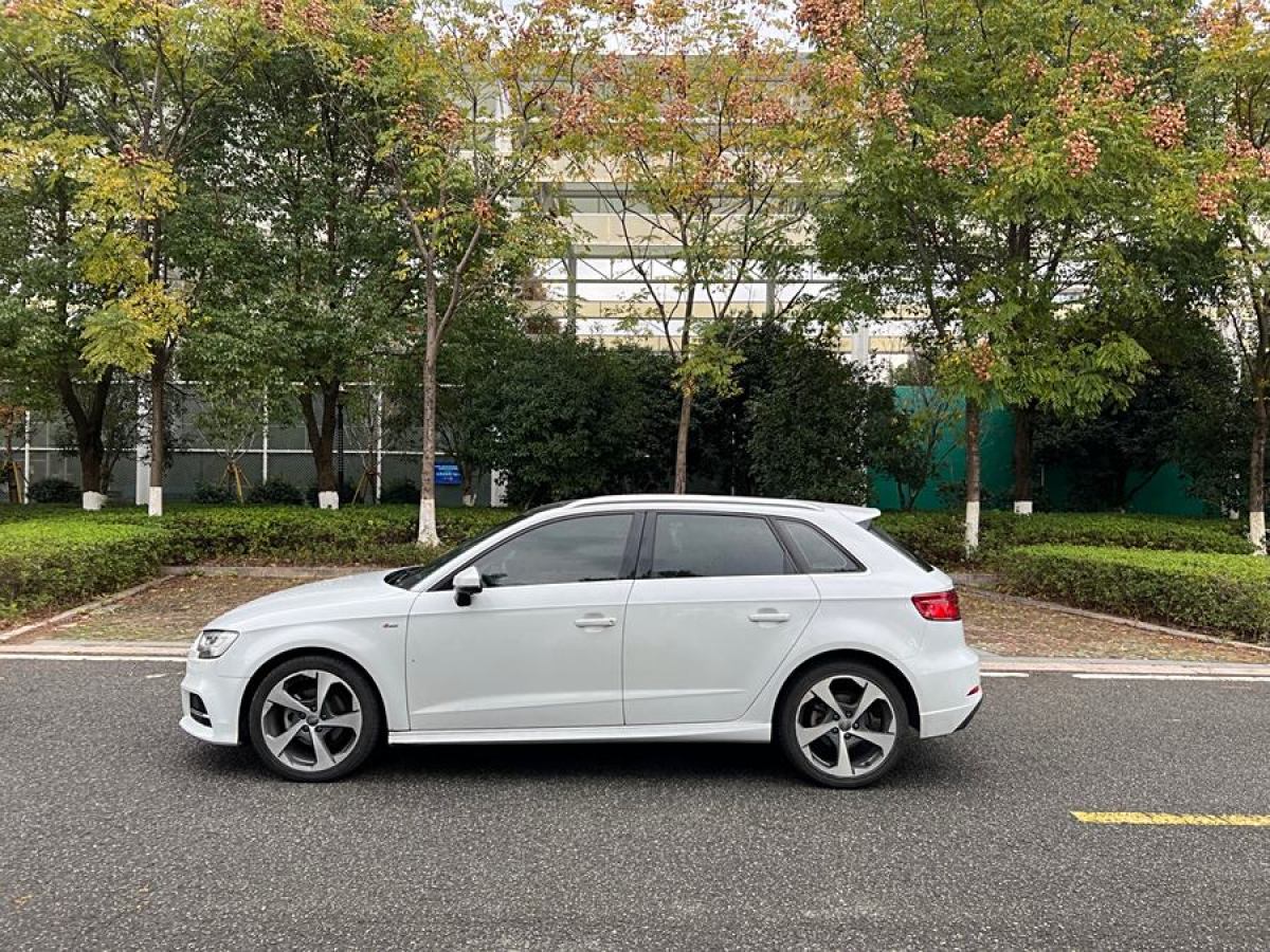 奧迪 奧迪A3  2019款 Sportback 35 TFSI 運(yùn)動型 國VI圖片