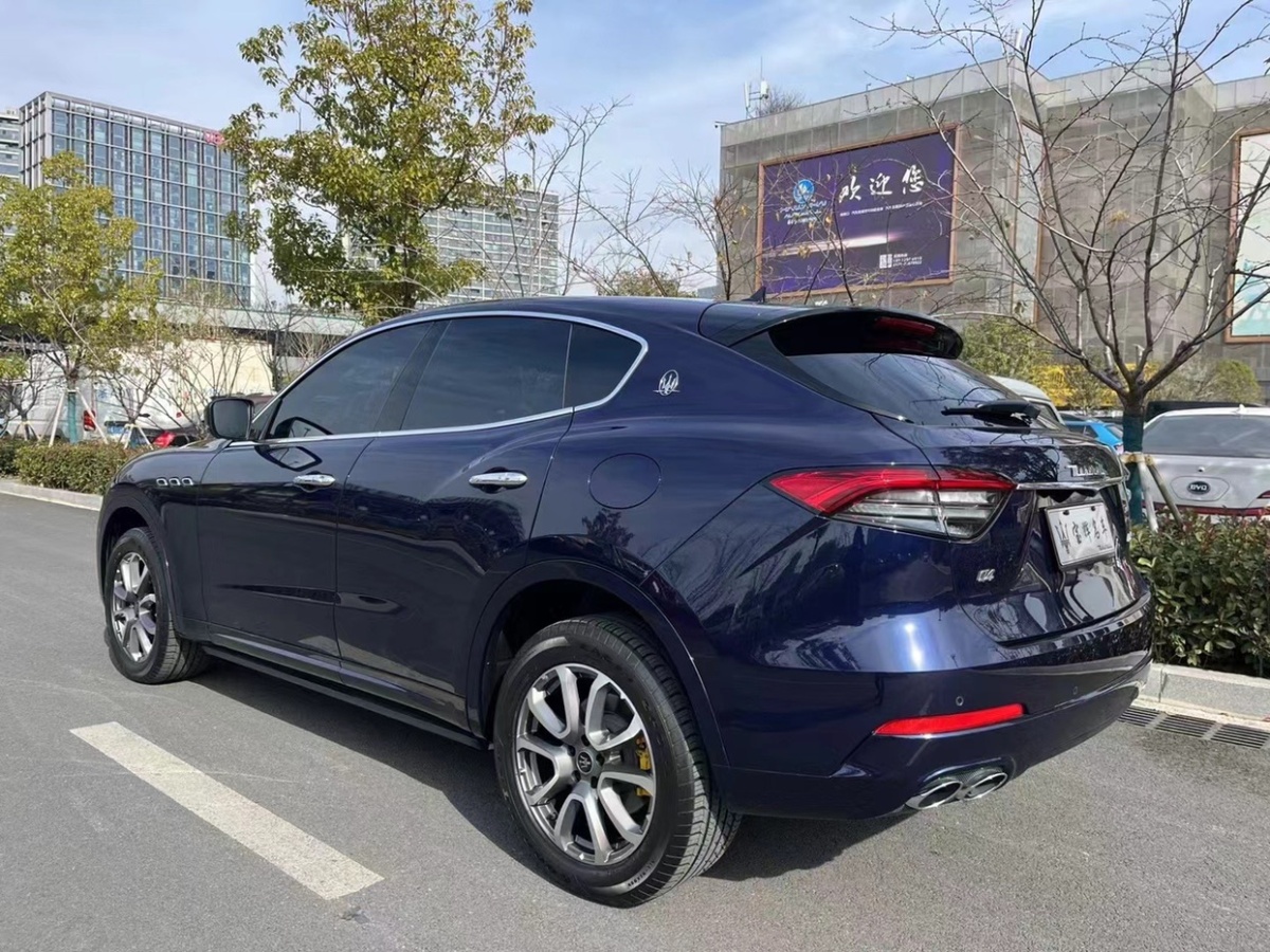 玛莎拉蒂 Levante  2021款 3.0T 标准版图片