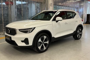 沃爾沃XC40 沃爾沃 B4 四驅(qū)智遠(yuǎn)豪華版