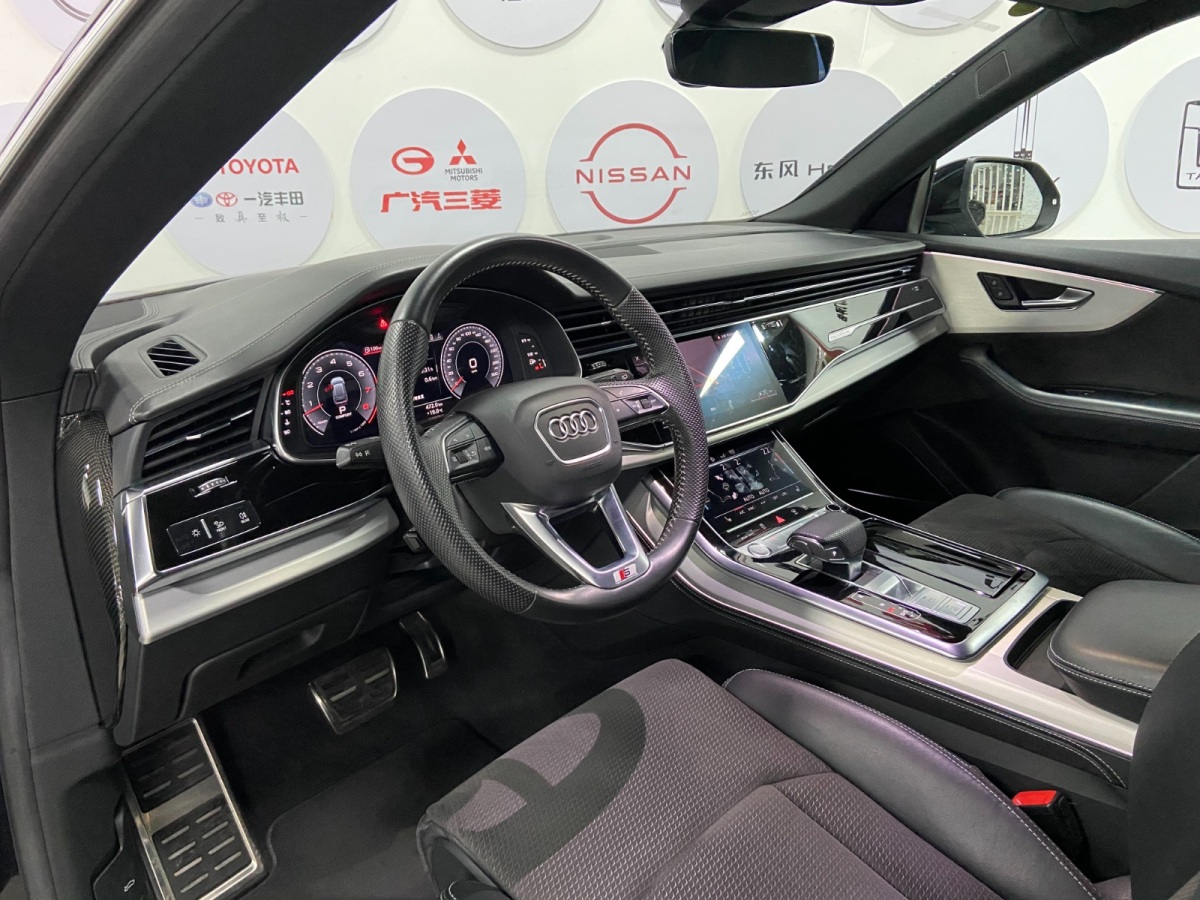 奧迪Q8 2019款 55 TFSI 臻選動感型圖片